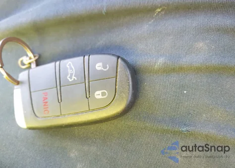 2015 Chrysler 200 Limited z USA, uszkodzony, nr VIN 1C3CCCAB5FN606979